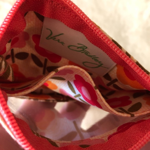 Vera Bradley Folkloric Clip ZIP ID Case - Picture 3 of 3